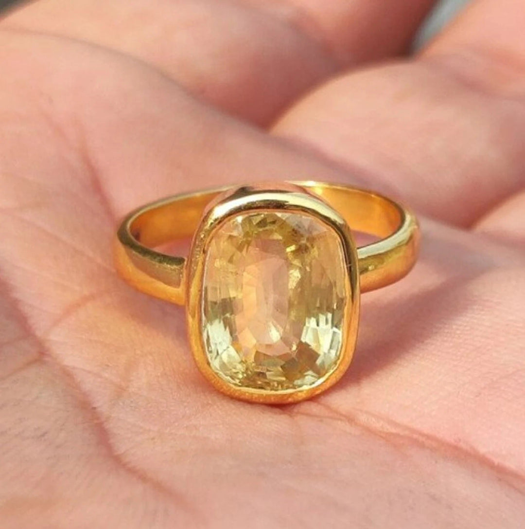 Natural Ceylon Yellow Sapphire 10 Carats