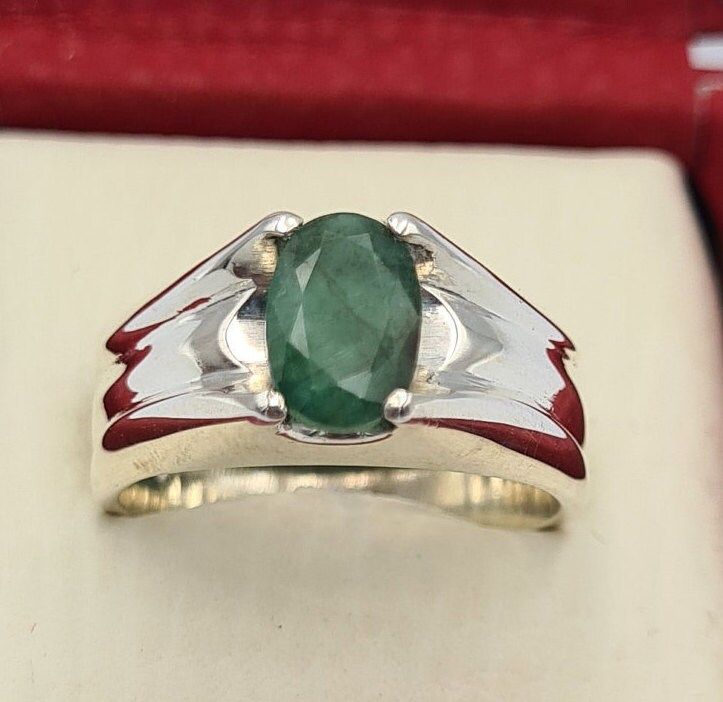 5-Carat Swat Emerald  | Natural   Emerald grade 2