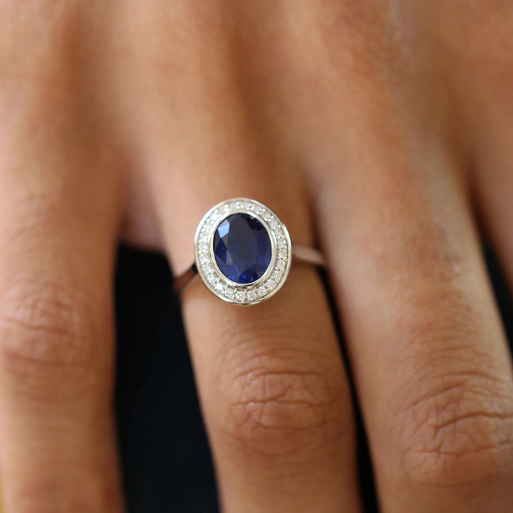 10-Carat Natural Blue Sapphire Women’s Ring | Kashmir Gemstone in Sterling Silver